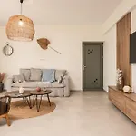 Alypius Luxury 자킨토스 타운