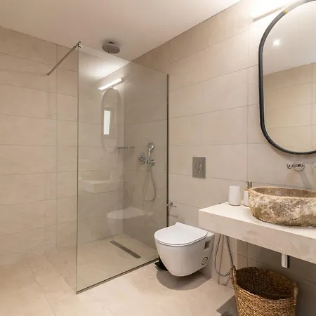 Alypius Luxury