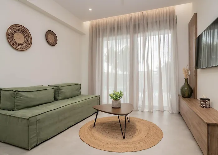 Alypius Luxury *