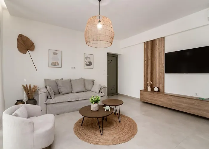 Alypius Luxury *