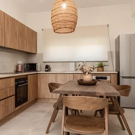 Villa Alypius Luxury *