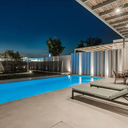 Villa Alypius Luxury *