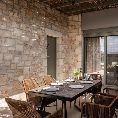 Alypius Luxury Villa