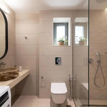 Alypius Luxury Villa